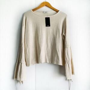 🆕 MNG basics by Mango cream bell sleeve sweater size extra small NWT